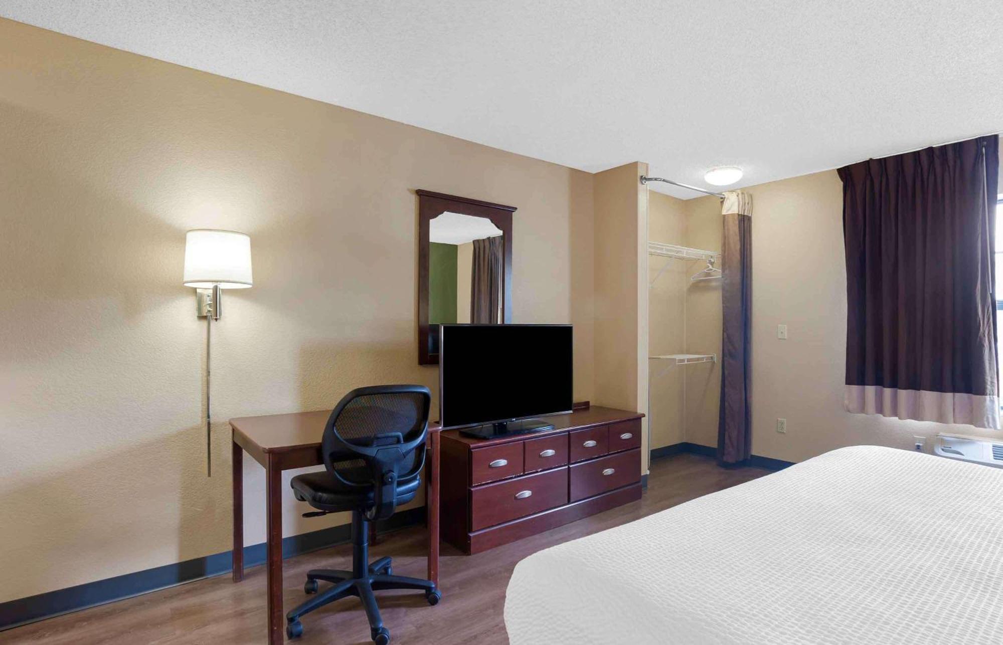 Extended Stay America Suites - Los Angeles - Chino Valley Экстерьер фото
