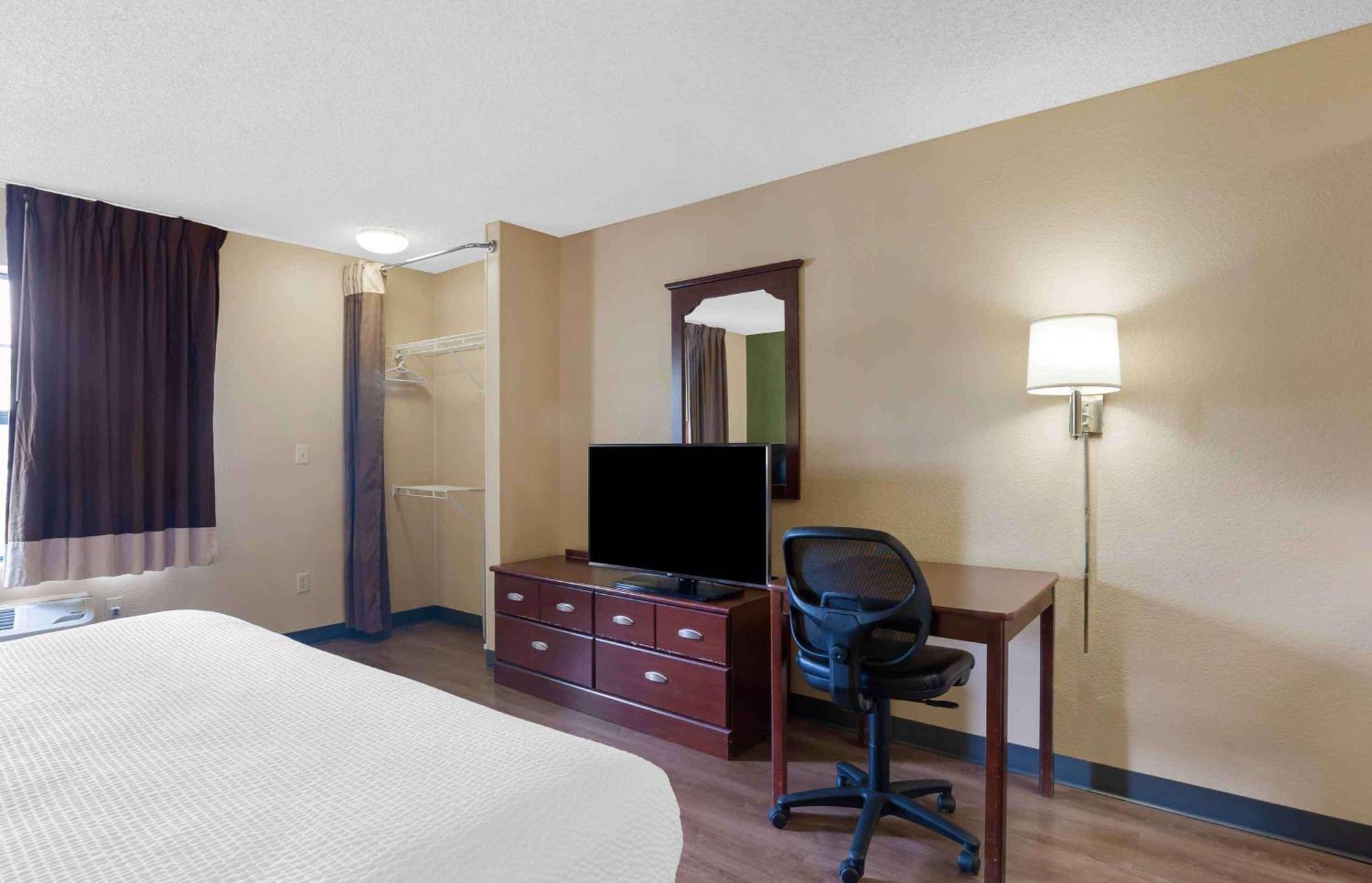 Extended Stay America Suites - Los Angeles - Chino Valley Экстерьер фото