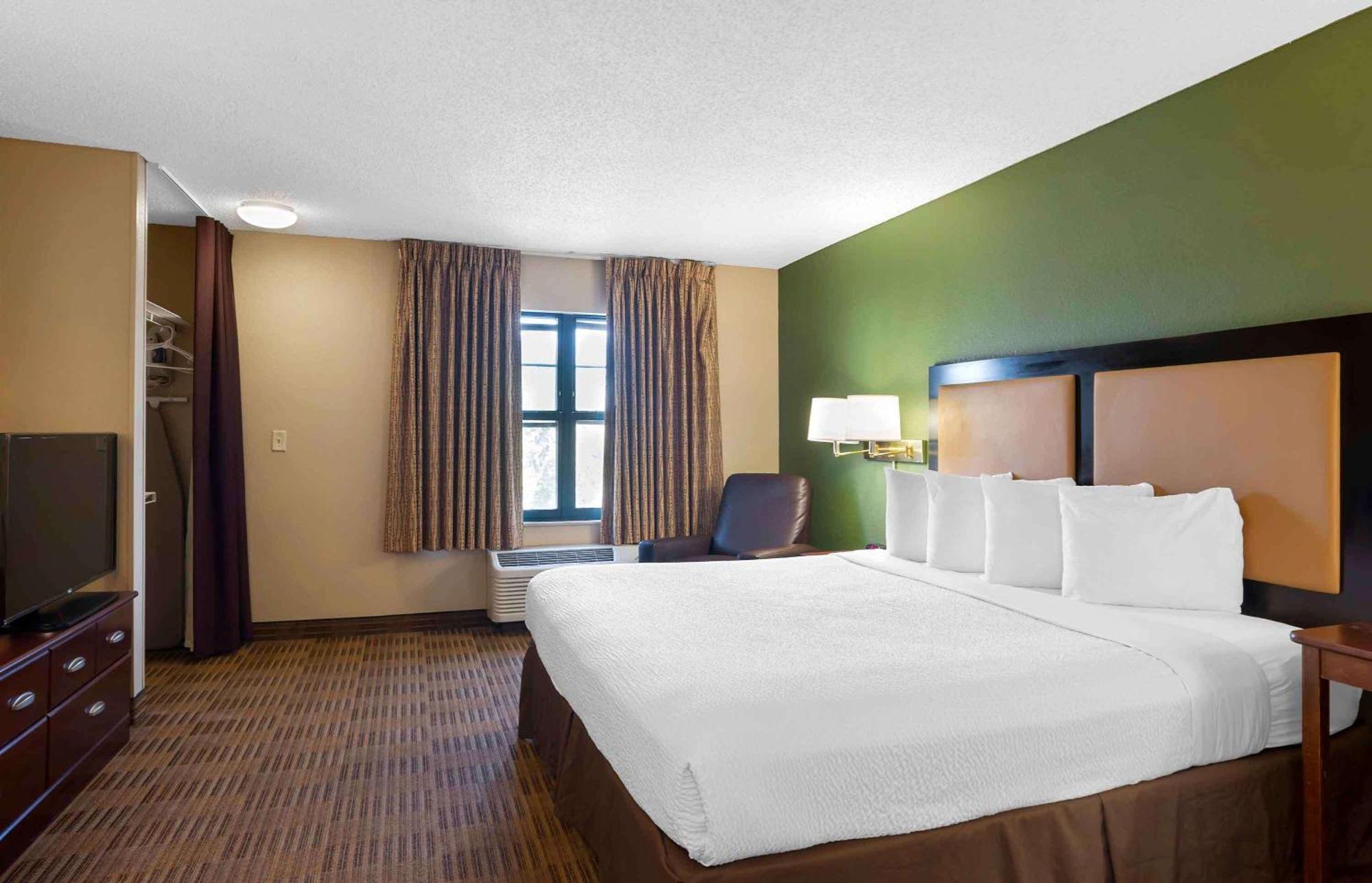 Extended Stay America Suites - Los Angeles - Chino Valley Экстерьер фото